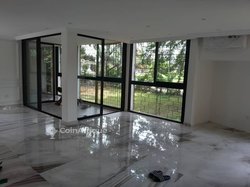 Location appartement 5 pièces à la Rivera golf