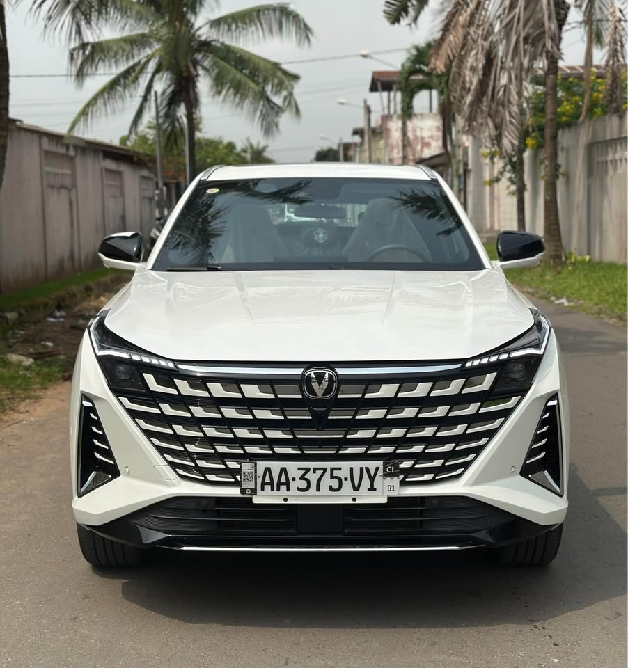 CHANGAN UNI-Z