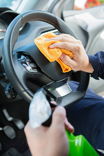 Recherche travailleurs laveurs auto 