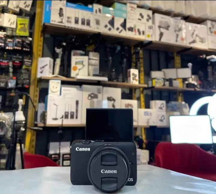 CANON EOS M10 Kit 15-45 MM