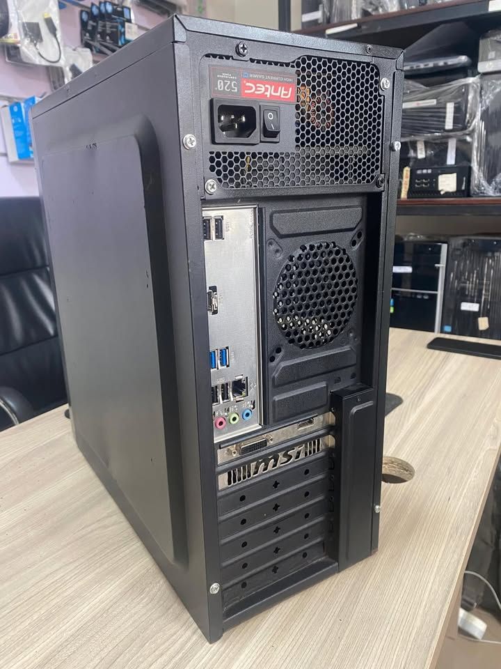PC Gamer Gigabyte i5 10th GTX 960 à Abidjan