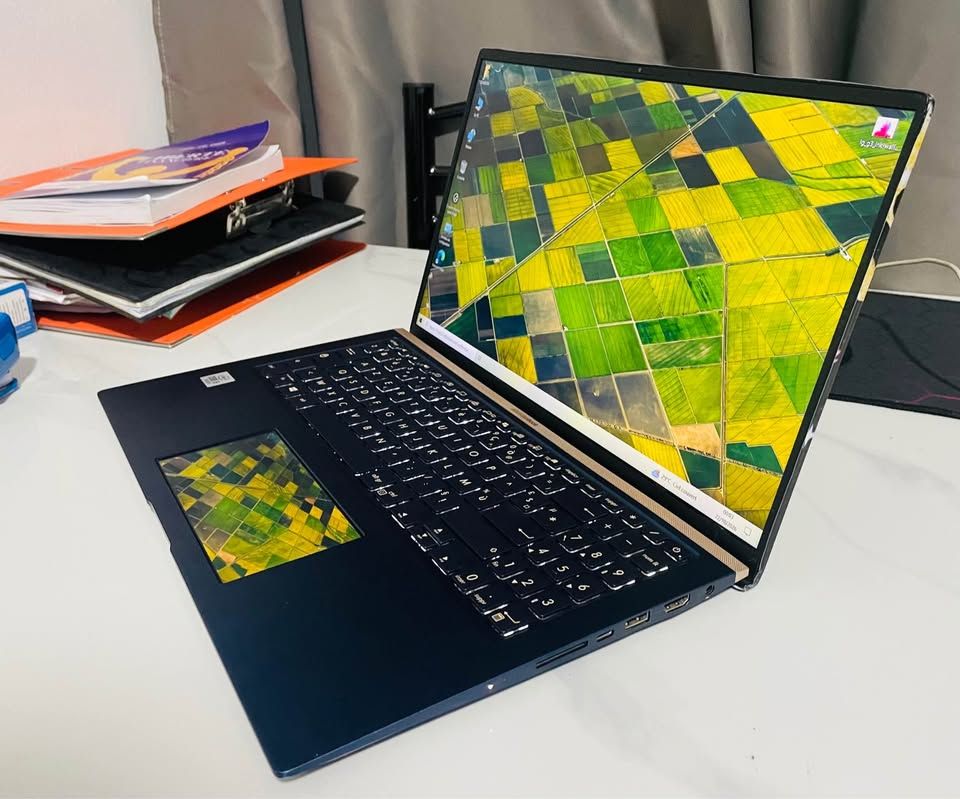 ASUS ZenBook double écran i5 10e gen 8Go 512Go SSD