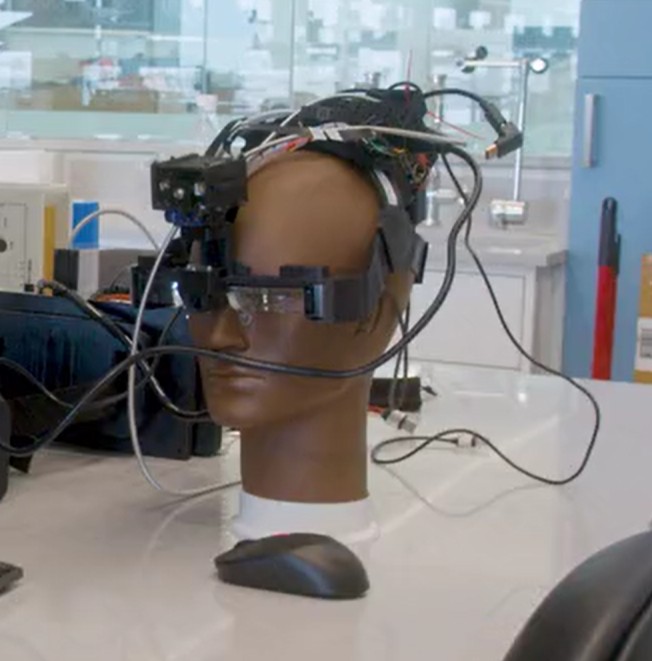 Ces lunettes étonnantes derrière lesquelles se cache un scientifique africain