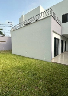 Location : Villa Duplex de 05 pièces plus une dépendance