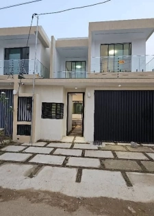  2 Villas Duplex 7 pièces à Abatta Résidentiel