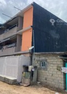 Vente immeuble à Abidjan yopougon sodeci r+2