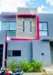 Vente villa duplex 6 pièces à Bingerville palais de justice