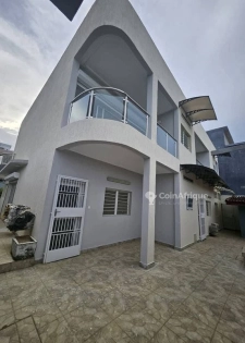 Vente villa  duplex  8 pièces  - Angré djorgobité 1