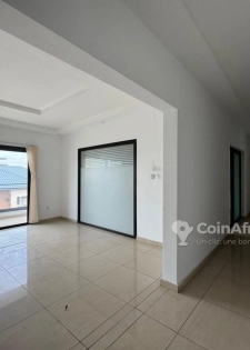 Vente appartement 4 pièces en vente à Rivera 2