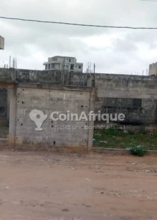 Vente villa - Bingerville dans la cité t