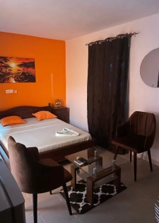 STUDIO MEUBLÉ COCODY