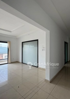 Vente appartement 4 pièces à Rivera 2