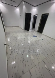 2chbre Appartement dans Tcci Sarl, Cocody à Louer