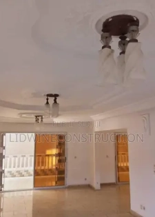 5chbre Appartement dans Yopougon à Vendre