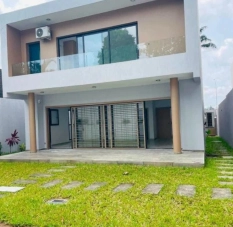 Duplex 5 pièces avec piscine à Cocody 2 Plateaux